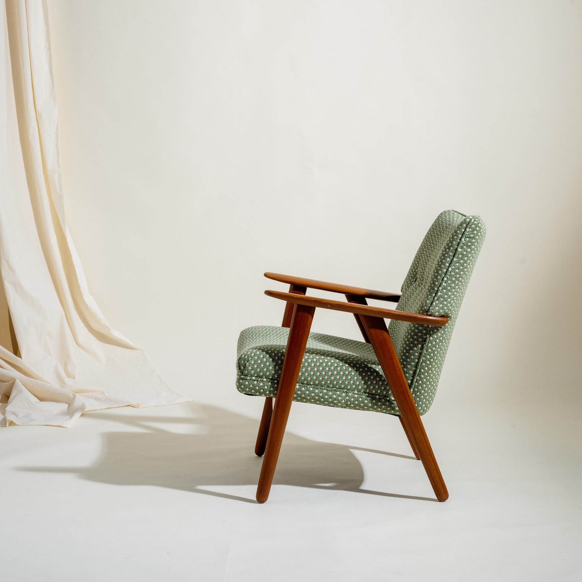 Kurt Olsen Chair